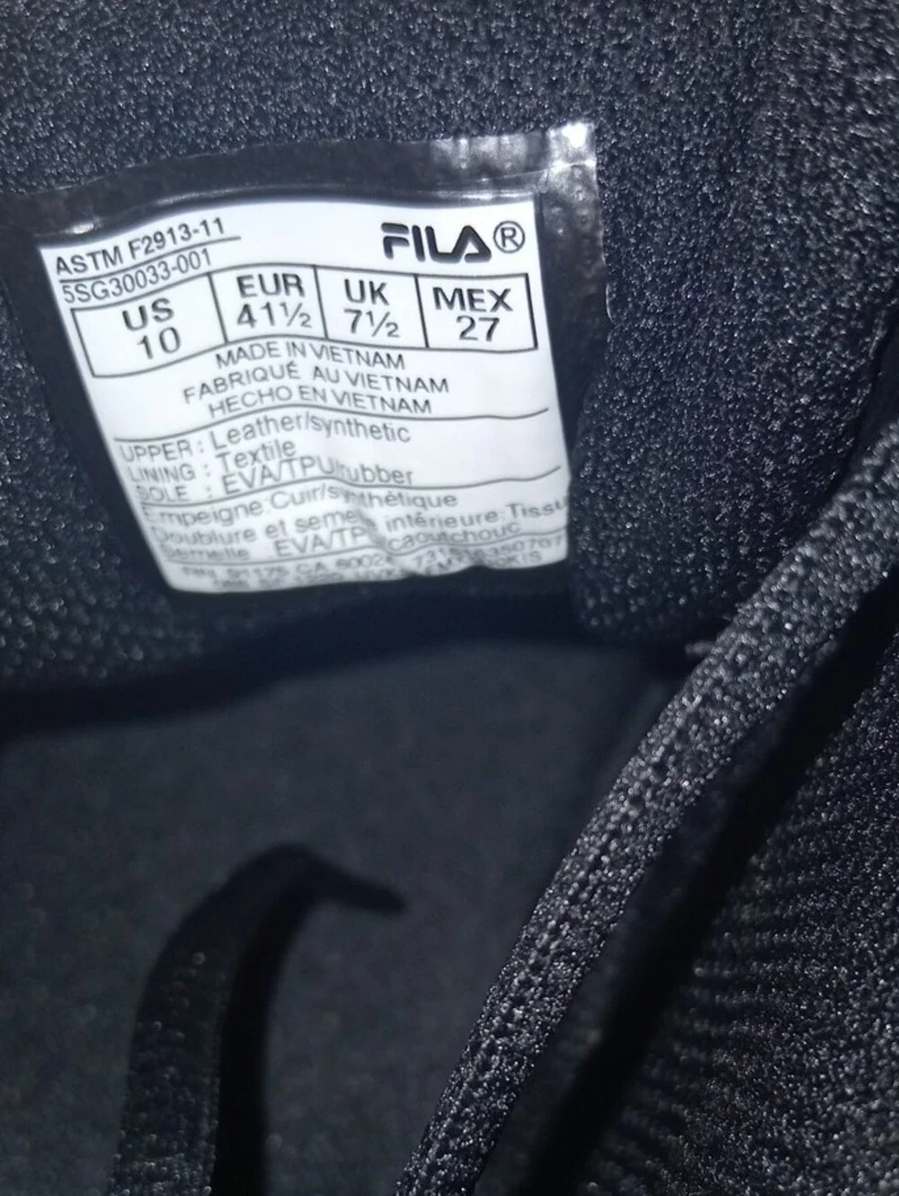 Fila WoMen's All-Black Leather Lace-Up Sneakers Memory Foam